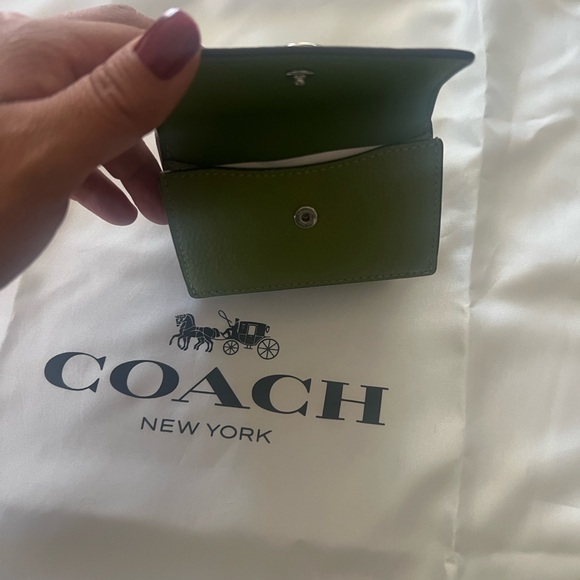 Coach Olive Green Leather Card Holder and wallet - Picture 8 of 11